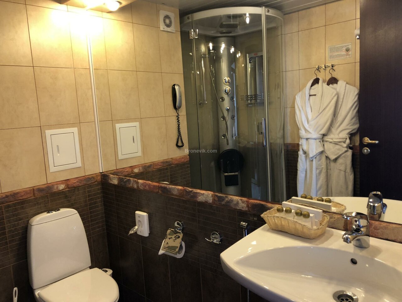 Отель Ломоносов Санкт-Петербург-85