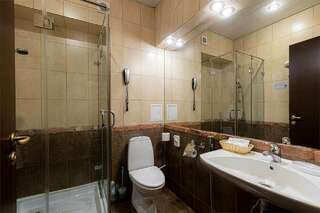 Отель Ломоносов Санкт-Петербург Двухместный номер с 2 отдельными кроватями-3