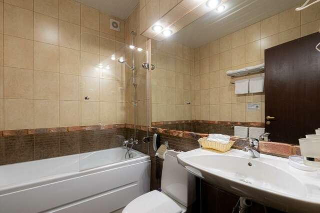 Отель Ломоносов Санкт-Петербург-65