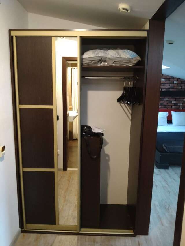 Отель Ломоносов Санкт-Петербург-113